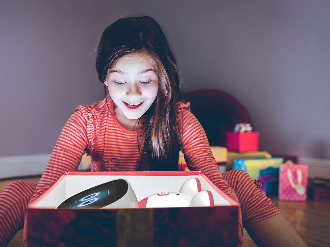 Gift-box-opening-with-MISA Robot